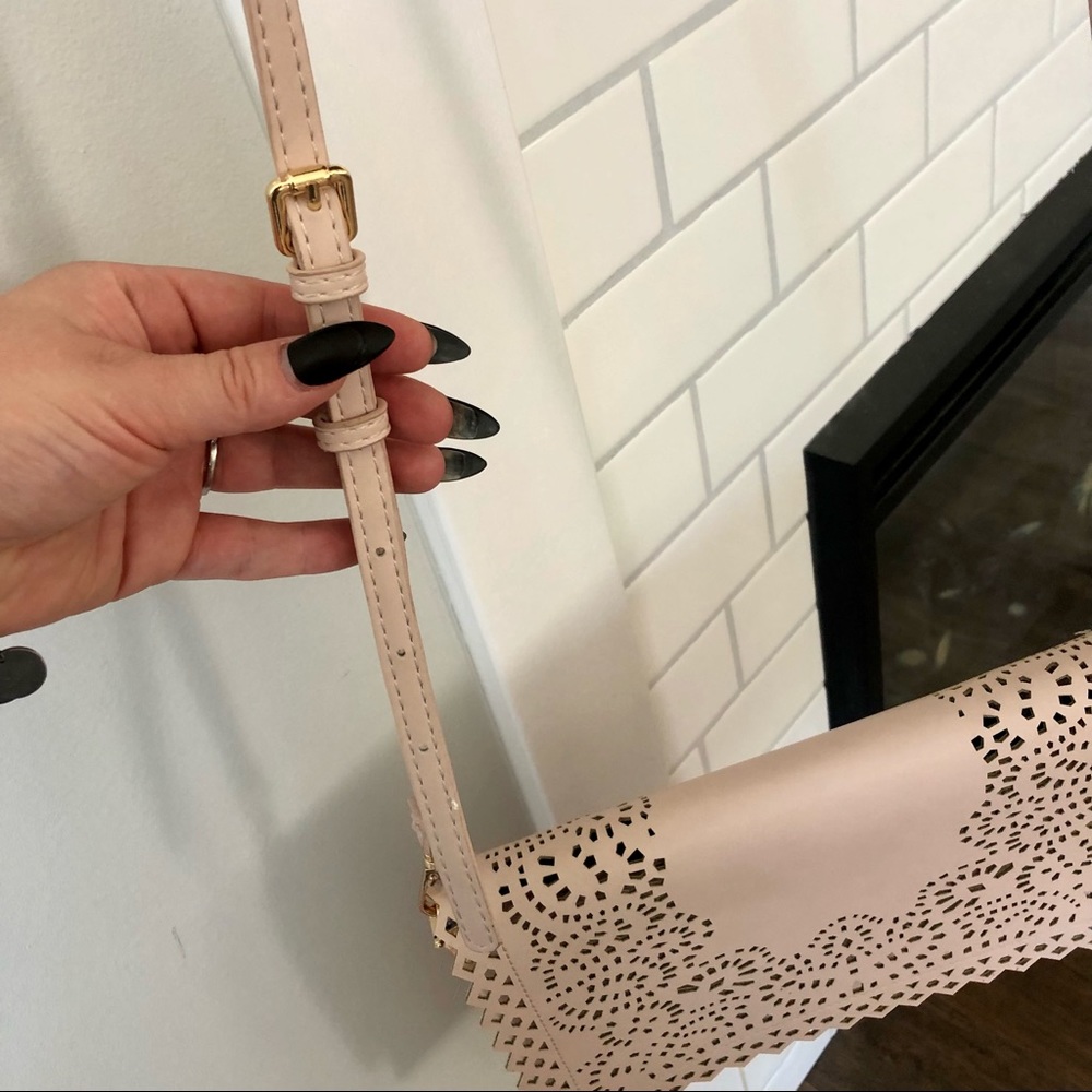 Moda Luxe laser cut bag - Picture 3 of 11